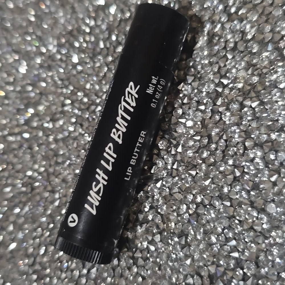 ❇️🧚‍♀️LUSH Cosmetics Vegan Lip Butter NWT - Picture 3 of 4